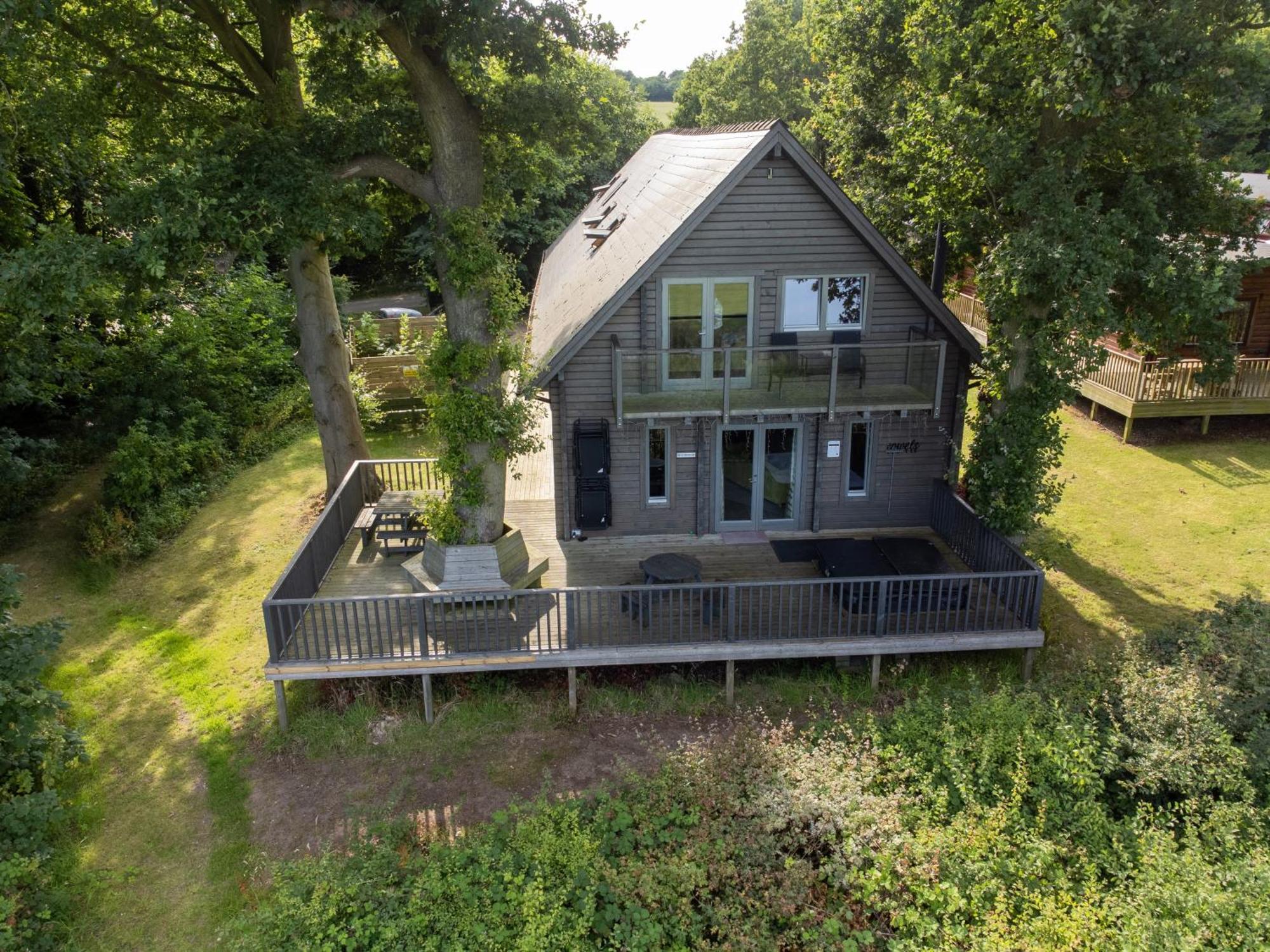 Ilodge Ultra Louth  ภายนอก รูปภาพ